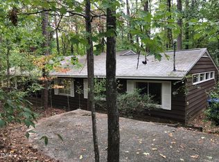 412 N Elliott Rd, Chapel Hill, NC 27514