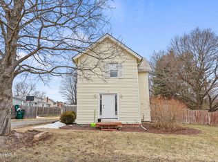 19 Fisk St, Cheshire, MA 01225
