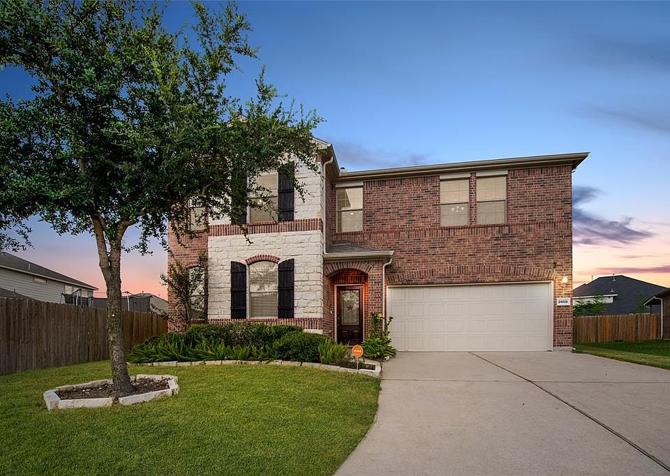 1st image of 24826 Birch Maple Dr