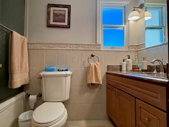 1817 Madison Place image 22 of 29