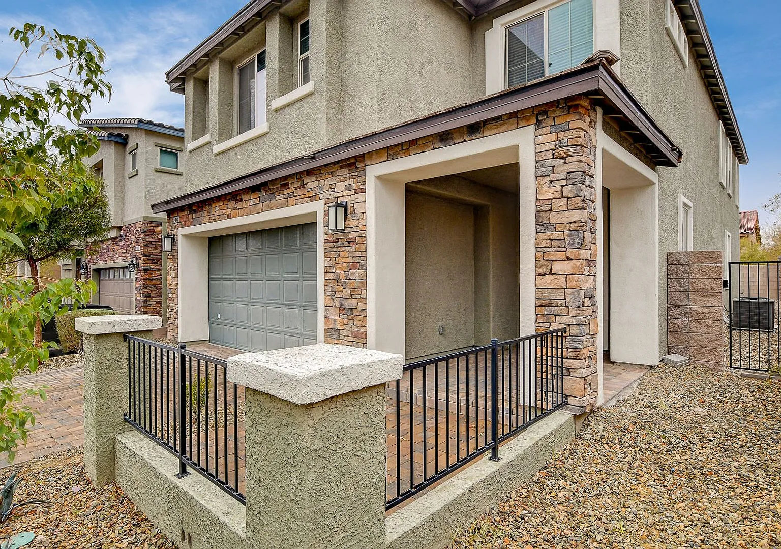 Entertainer's Dream in the Heart of Henderson — Photo 4