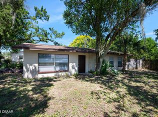 1214 Flomich St, Daytona Beach, FL 32117
