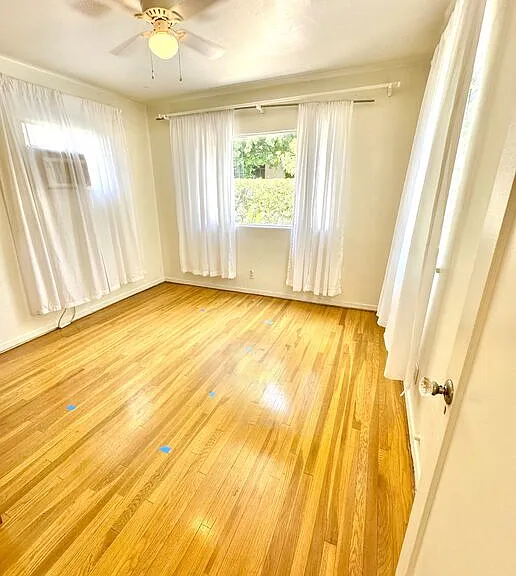 9012 Phyllis Ave — Photo 13