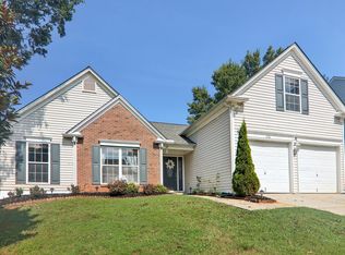114 Innisbrook Ln, Simpsonville, SC 29681