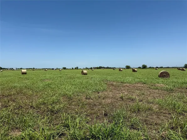 Private Road 107, Blum, TX 76627