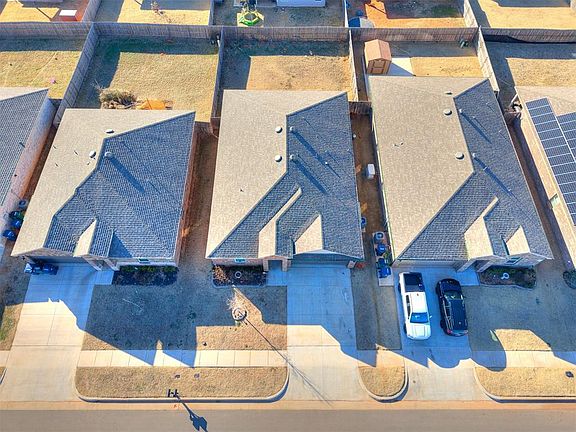 4th image of 4205 Montage Blvd