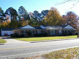 110 Beach Rd, Hampton, VA 23664