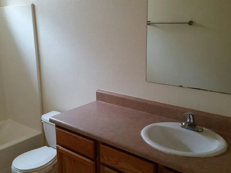 2300 Stern Dr #222 — Photo 6