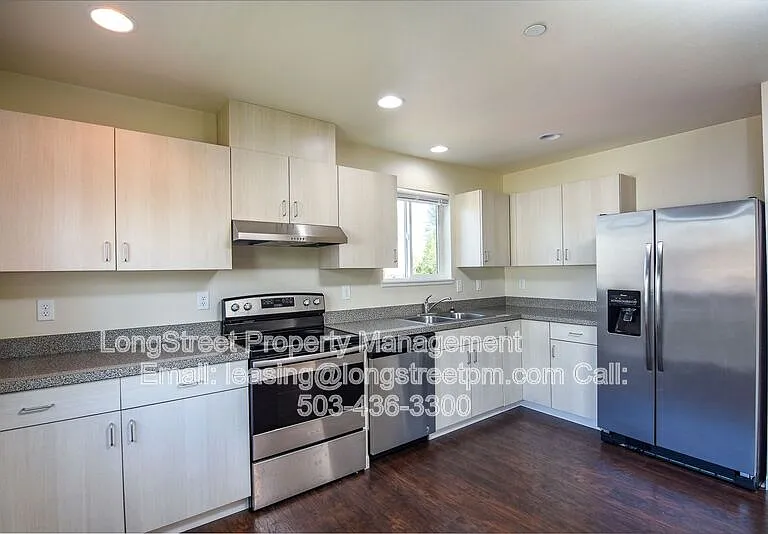 1960 NW Taylor Ave #101 — Photo 13