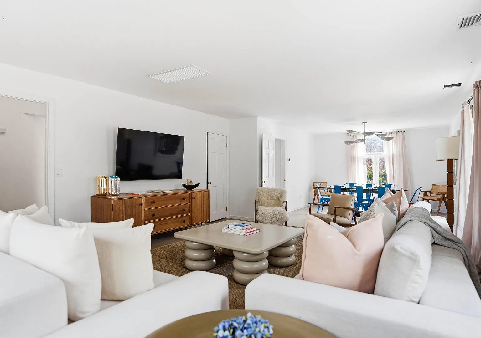 Secluded East Hampton Retreat, Private Haven — Photo 4