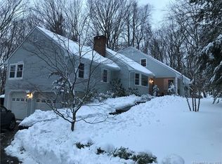 38 Minuteman Rd, Ridgefield, CT 06877