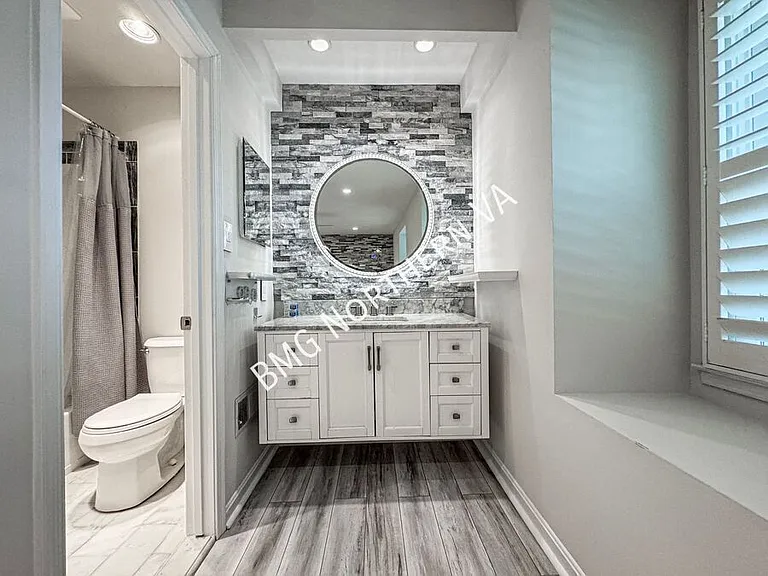 7450 Adams Park Ct — Photo 17