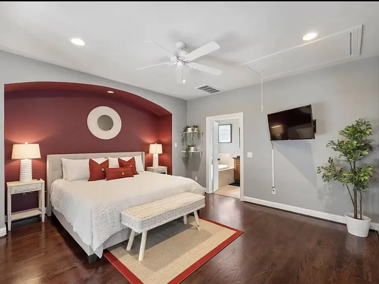 2512 Leeland St — Photo 28