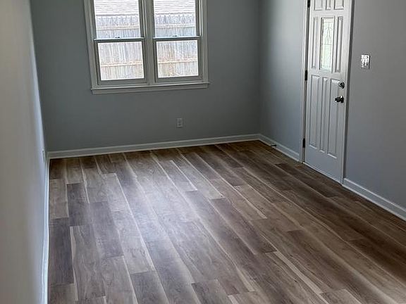4th image of 103 Kuethe Rd NE