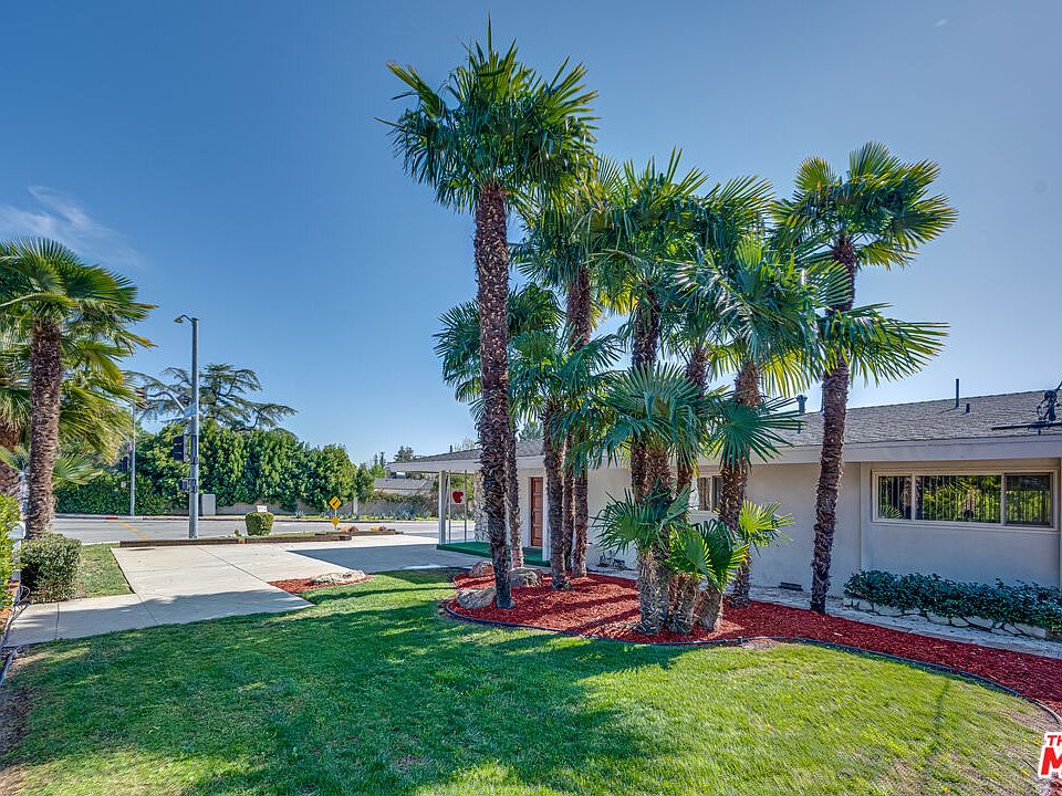 1st image of 9023 Louise Ave