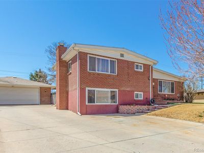 7881 Robin Lane, Denver, CO, 80221