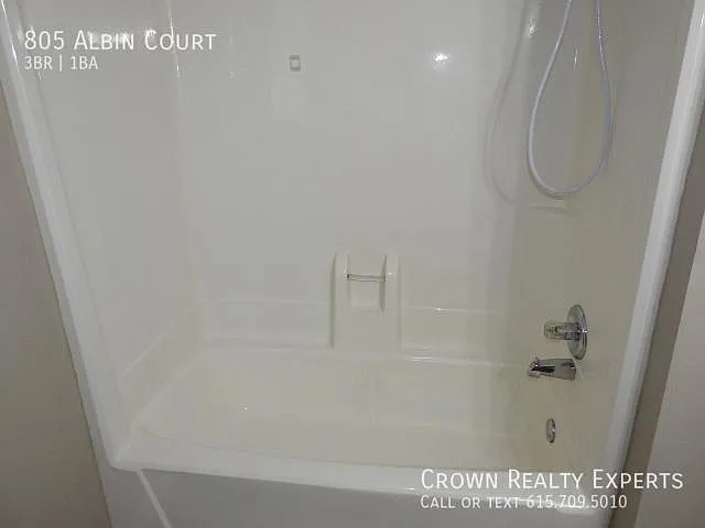 805 Albin Ct — Photo 15