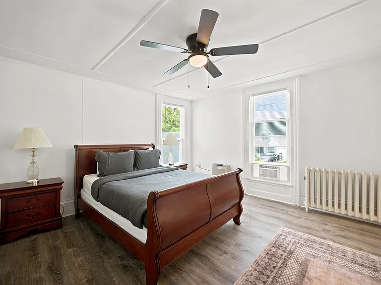 166 Main St #21 — Photo 9
