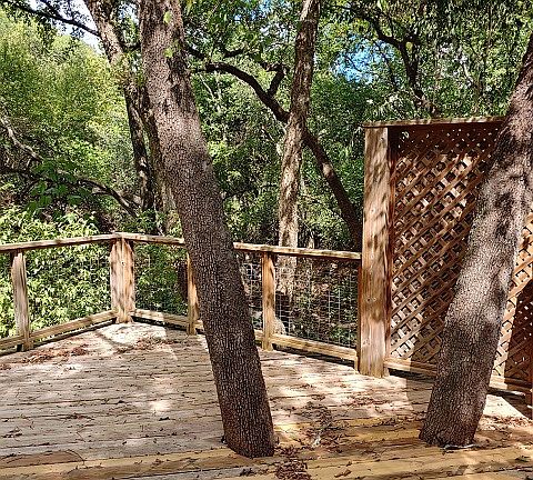 4th image of 5217 Mount Bonnell Rd