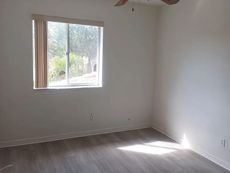 10027 Salina St — Photo 11