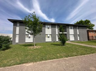 202 S Lancaster Ave, Dallas, TX 75203