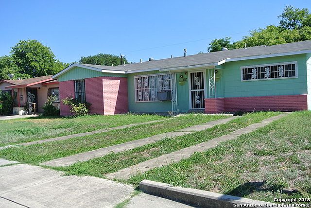 1st image of 3034 Hatton St
