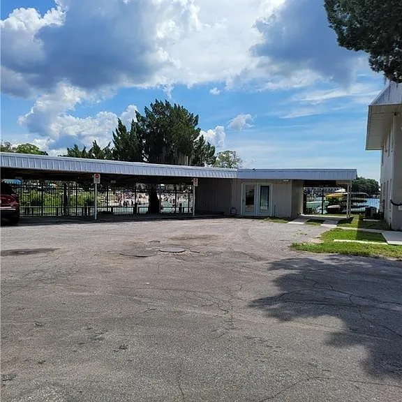 41 Beach Ln — Photo 16