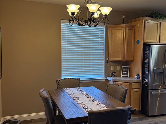 5th image of 4888 Lofty Oak Dr