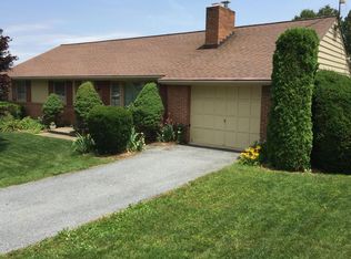 89 Linda Ave, Lancaster, PA 17602