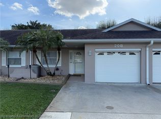 208 Country Club Dr, Lake Placid, FL 33852