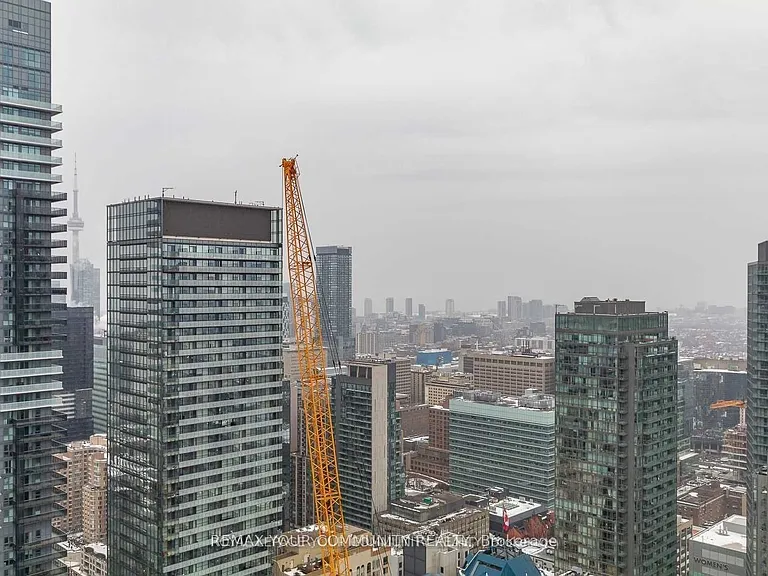 501 Yonge St #4802 — Photo 3