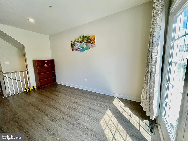 1518 Wilmer Park Ln — Photo 26