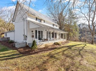 3501 Birds Creek Rd, Sevierville, TN 37876