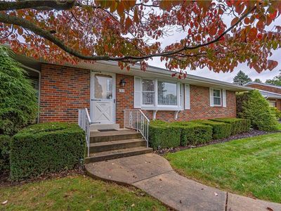 1313 Hemlock Dr, Whitehall, PA, 18052