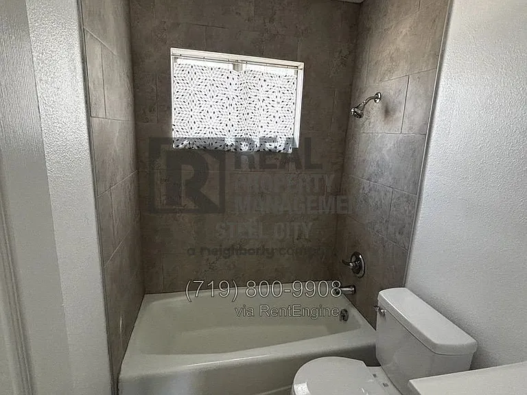 1611 W 20th St #1605 — Photo 13