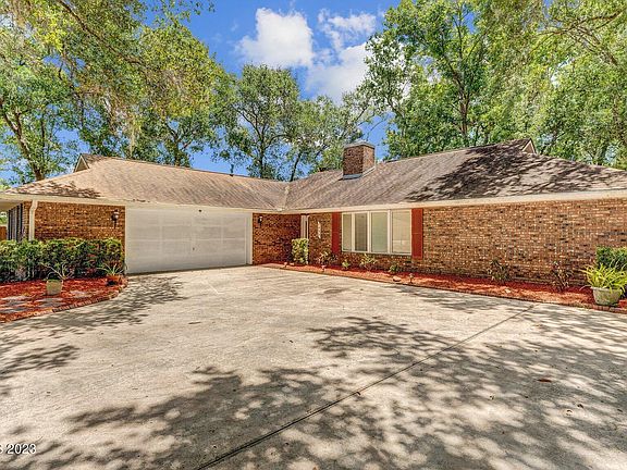 4th image of 2955 Teakwood St