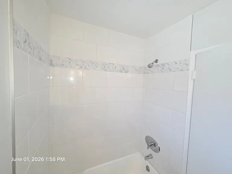 634 Marion Pl — Photo 10