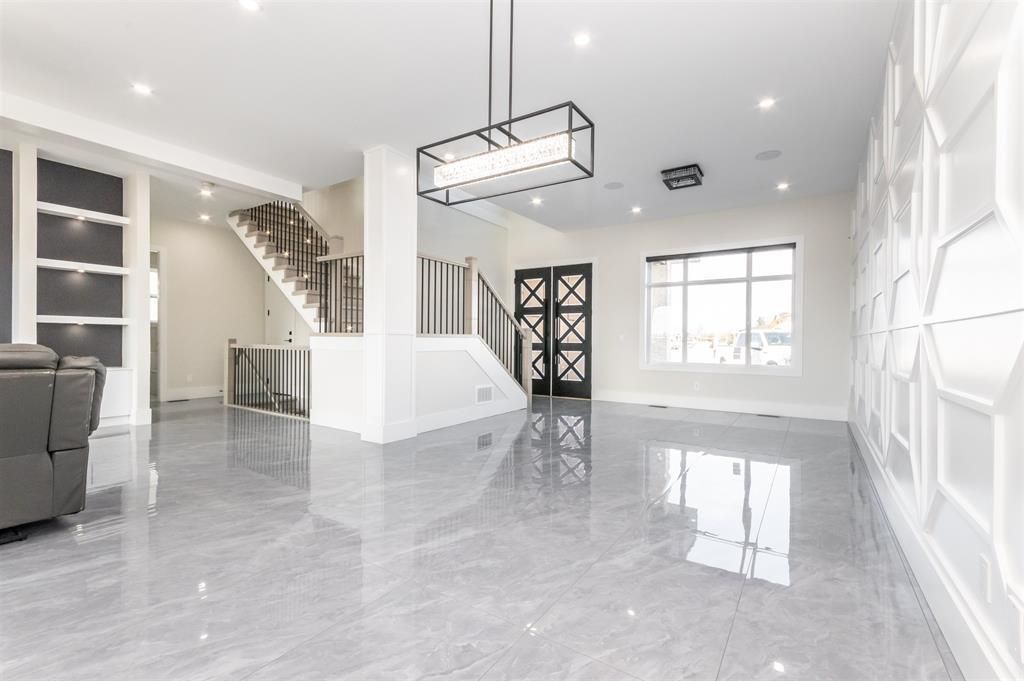 Apartment in Abbotsford, Fraser Valley - View 2