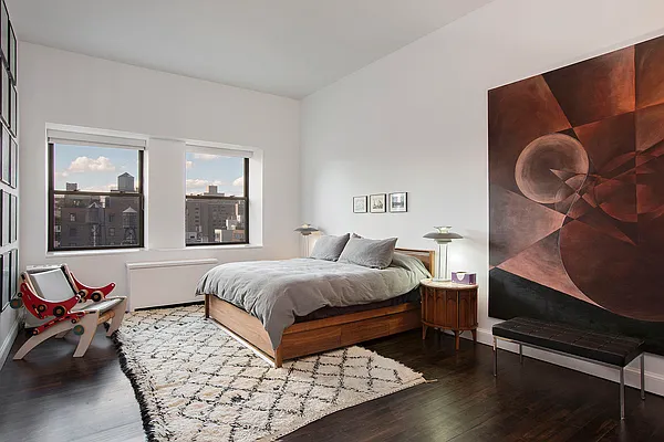 Sold by Avenue Real Estate | media 4