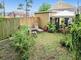 2623 Urquhart St, New Orleans, LA 70117
