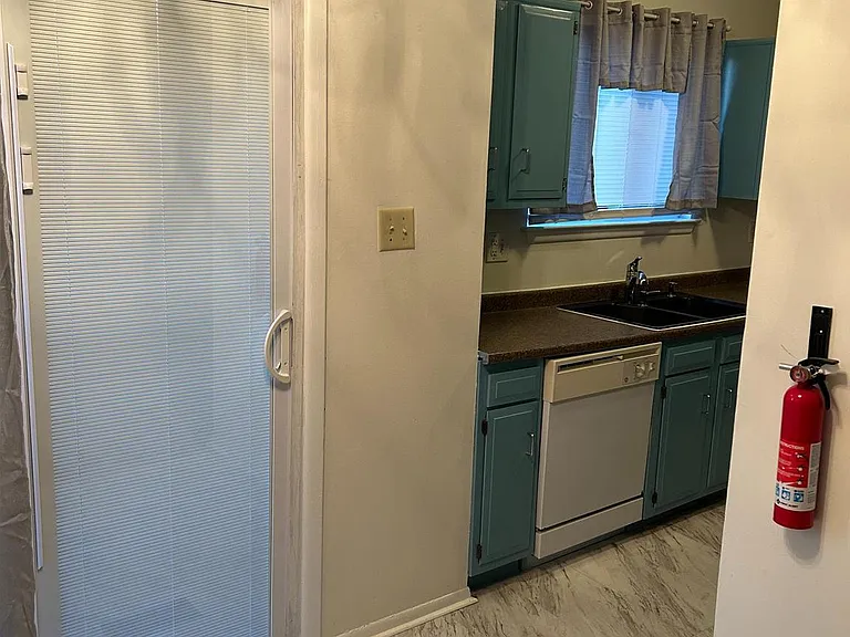 388 Aldeberan Dr — Photo 6