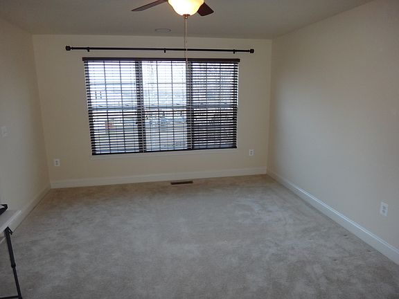 4th image of 2629 Glenriver Way