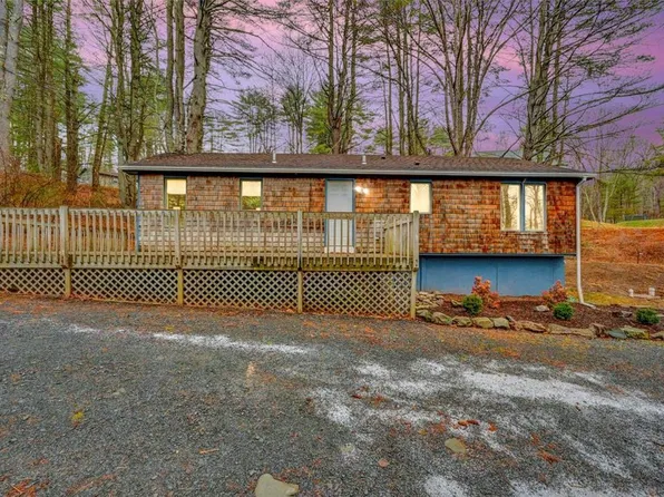 3765 Route 715, Henryville, PA 18332