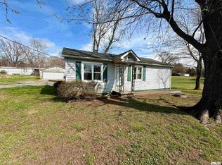 1950 Greenhill Rd, Eldorado, IL 62930