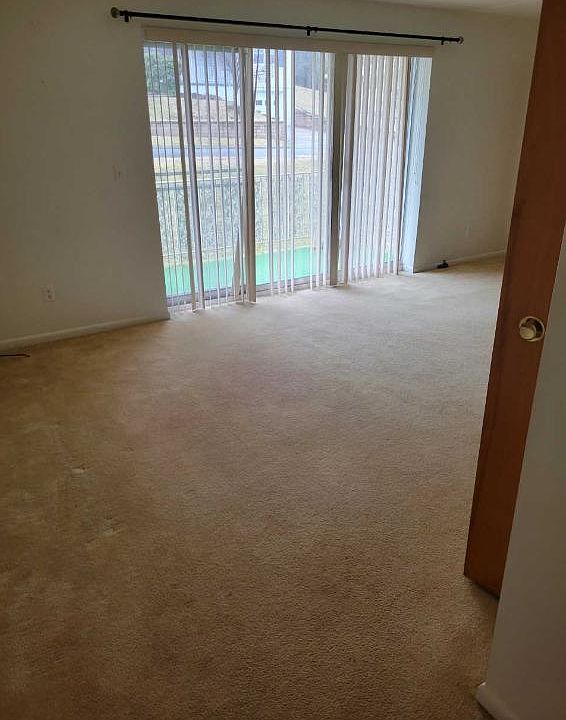 1st image of 513 27th Ave #8