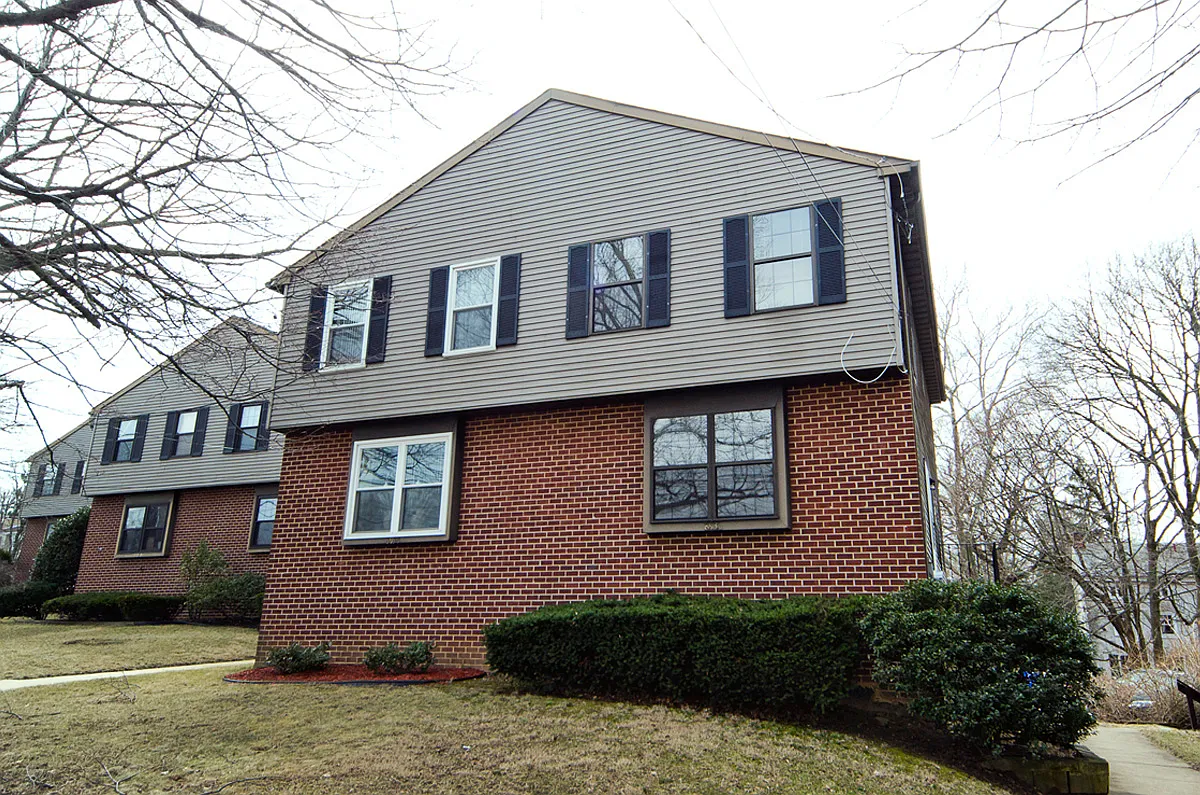 8936 Ridge Ave photo 1