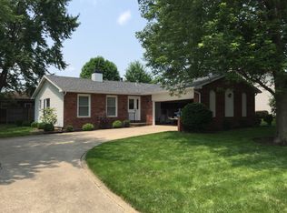 303 Sherwood Dr, Covington, IN
