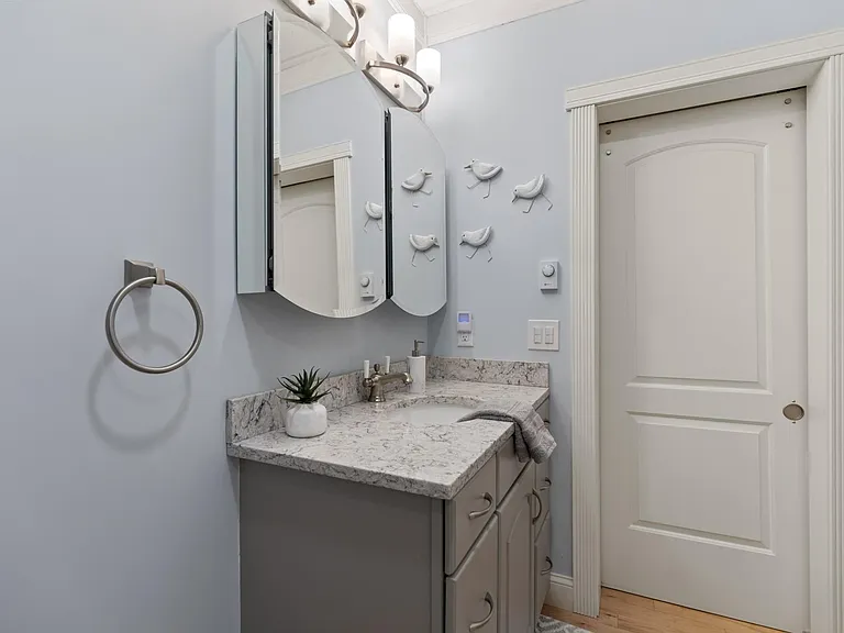 91 Union Ave #A — Photo 10