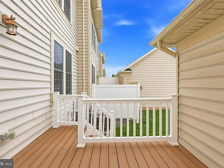 3765 William Daves Rd — Photo 29