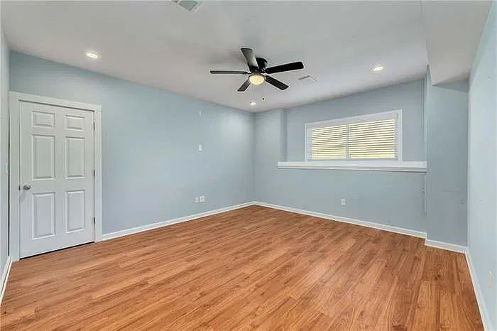 3 bed, 1946 sqft, $2,100 — Photo 3